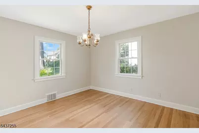 28 E Young St, Somerville, NJ 08876 - Photo 3