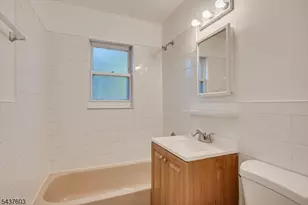 55 Gill Ln, Woodbridge Township, NJ 08830 - Photo 21