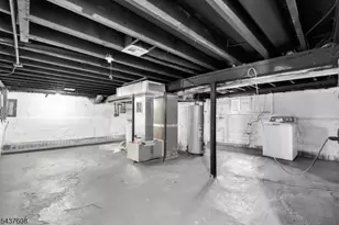 956 Adams Ave, Elizabeth, NJ 07201 - Photo 11