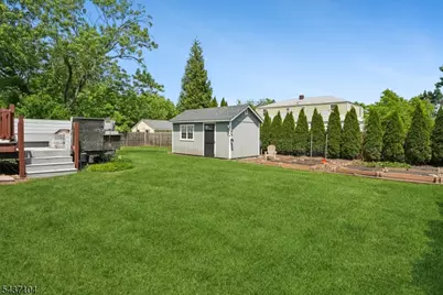 30 Manville Blvd, Bridgewater, NJ 08807 - Photo 23