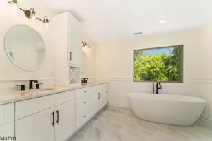 8 Church St, Stockton, NJ 08559 - Photo 37