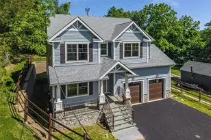 8 Church St, Stockton, NJ 08559 - Photo 1