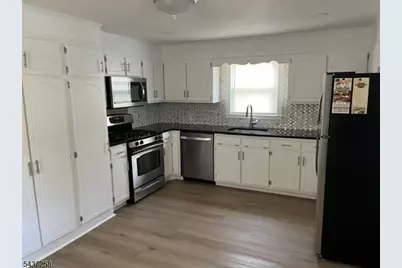 22 Drake St, Bound Brook, NJ 08805 - Photo 15