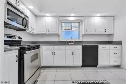23 Colonial Dr, Bayonne, NJ 07002 - Photo 11