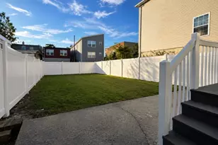 322 N 10th St, Newark, NJ 07107 - Photo 7