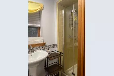 2 Gilbert Ave, Elmwood Park, NJ 07407 - Photo 7