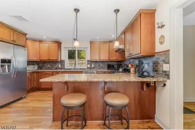 5 Marudy Dr, Clinton, NJ 08809 - Photo 19