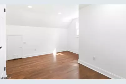 135 Kenzel Ave, Nutley, NJ 07110 - Photo 27
