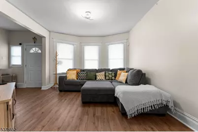 41 Coit St, Irvington, NJ 07111 - Photo 5