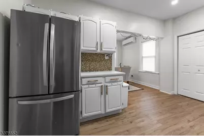 41 Coit St, Irvington, NJ 07111 - Photo 11