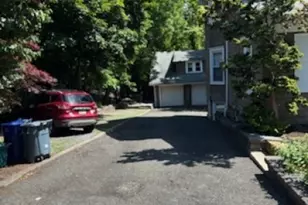 9 Laurel Pl, Montclair, NJ 07043 - Photo 5
