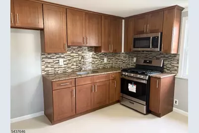 65 W Stearns St #2, Rahway, NJ 07065 - Photo 9
