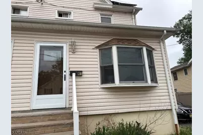 65 W Stearns St #2, Rahway, NJ 07065 - Photo 3