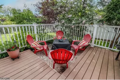 94 Hayes Ave, Clark Township, NJ 07066 - Photo 37