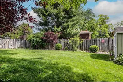 94 Hayes Ave, Clark Township, NJ 07066 - Photo 39