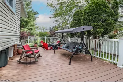 94 Hayes Ave, Clark Township, NJ 07066 - Photo 35