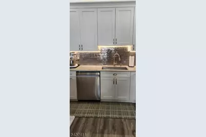7226 Richmond Rd #226, West Milford, NJ 07480 - Photo 5