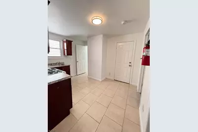 792 S 15th St, Newark, NJ 07108 - Photo 5