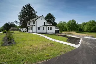 129 Owens Station Rd, Vernon, NJ 07418 - Photo 1