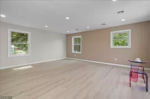 129 Owens Station Rd, Vernon, NJ 07418 - Photo 27