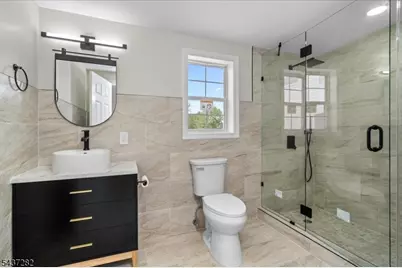 129 Owens Station Rd, Vernon, NJ 07418 - Photo 11