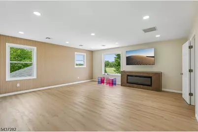 129 Owens Station Rd, Vernon, NJ 07418 - Photo 41