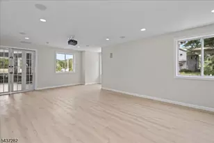 129 Owens Station Rd, Vernon, NJ 07418 - Photo 9
