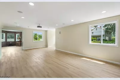 129 Owens Station Rd, Vernon, NJ 07418 - Photo 13