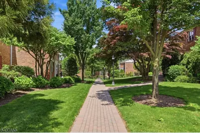 67-75 New England Ave #69b, Summit, NJ 07901 - Photo 19