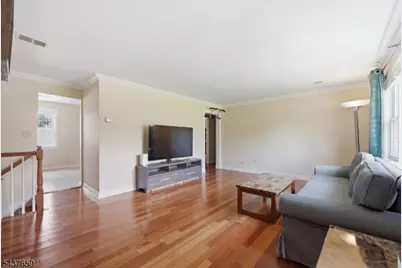 67-75 New England Ave #69b, Summit, NJ 07901 - Photo 3