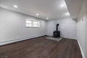 43 Courtland Dr, Wantage, NJ 07461 - Photo 29