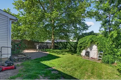 133 Mary Ave, Woodbridge Township, NJ 08863 - Photo 13