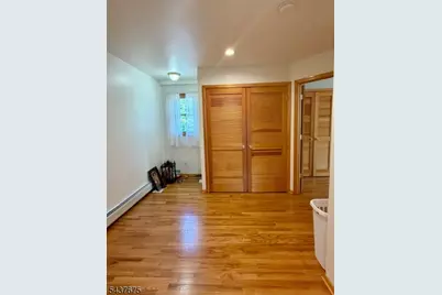 125 McKinley Ave, Lodi, NJ 07644 - Photo 9