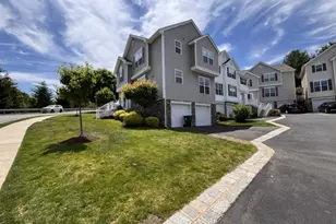 63 Sowers Dr, Mount Olive, NJ 07840 - Photo 3