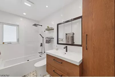 17 Arthur Dr, Rutherford, NJ 07070 - Photo 21