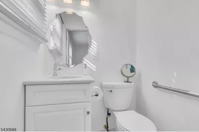 15 Judith Pl, Wayne, NJ 07470 - Photo 11