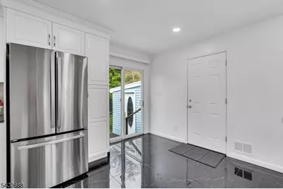 15 Judith Pl, Wayne, NJ 07470 - Photo 13
