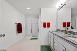 215 Park Ln, Dunellen, NJ 08812 - Photo 23