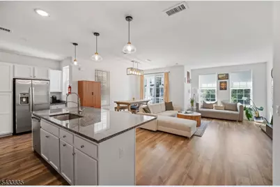215 Park Ln, Dunellen, NJ 08812 - Photo 5