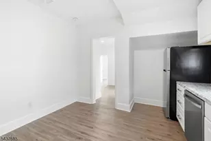 30 W Somerset St, Raritan, NJ 08869 - Photo 9