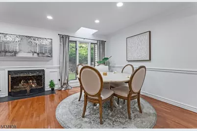 22 Averell Dr, Parsippany, NJ 07950 - Photo 19