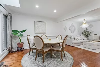 22 Averell Dr, Parsippany, NJ 07950 - Photo 17