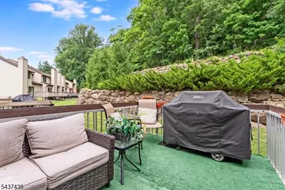 22 Averell Dr, Parsippany, NJ 07950 - Photo 29