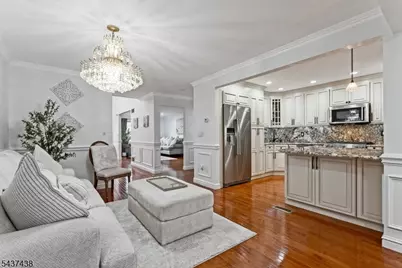 22 Averell Dr, Parsippany, NJ 07950 - Photo 13