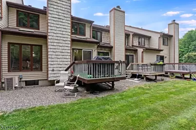 22 Averell Dr, Parsippany, NJ 07950 - Photo 31
