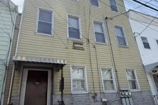 35 Vincent St, Newark, NJ 07105 - Photo 1