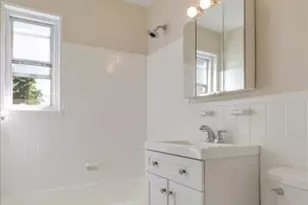 11B W Roselle Ave, Roselle Park, NJ 07204 - Photo 17