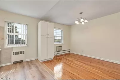 11B W Roselle Ave #B, Roselle Park, NJ 07204 - Photo 13
