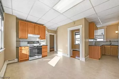 74 Plauderville Ave #3, Garfield, NJ 07026 - Photo 9