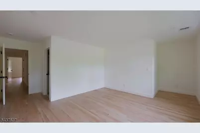 196 Vinton Cir, Fanwood, NJ 07023 - Photo 29